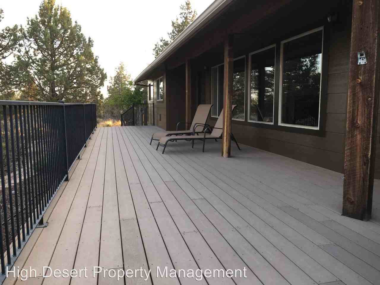 6720 Highland Dr - Photo 2 of 23