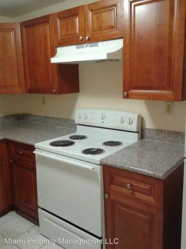 12500 NE 15th Ave #105 - Photo 2 of 18