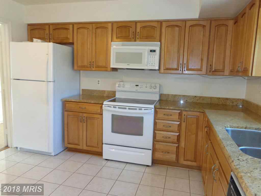 2807 Schafflind Ct - Photo 3 of 23