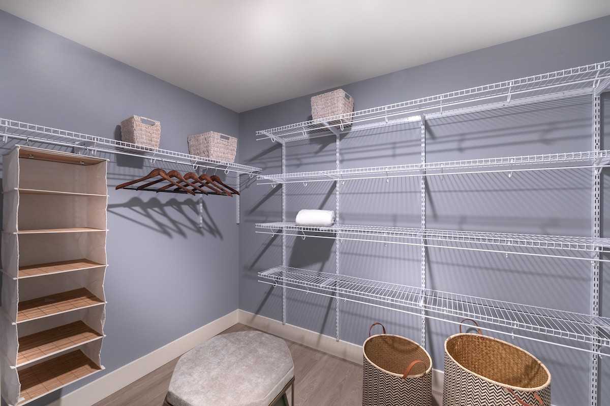 580 Anton - Photo 5 of 34