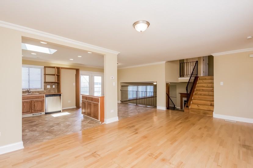 3225 Quincy Ct - Photo 3 of 15