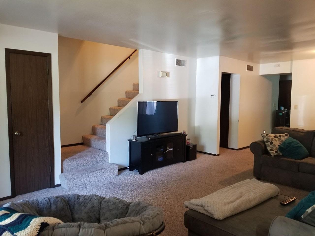 149 W Brown Deer Rd - Photo 3 of 14