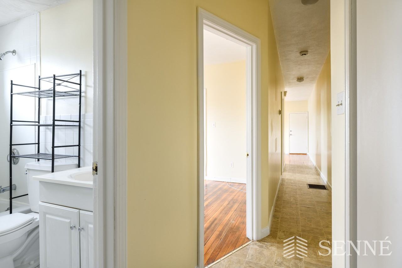 15-17 Linwood St - Photo 2 of 8