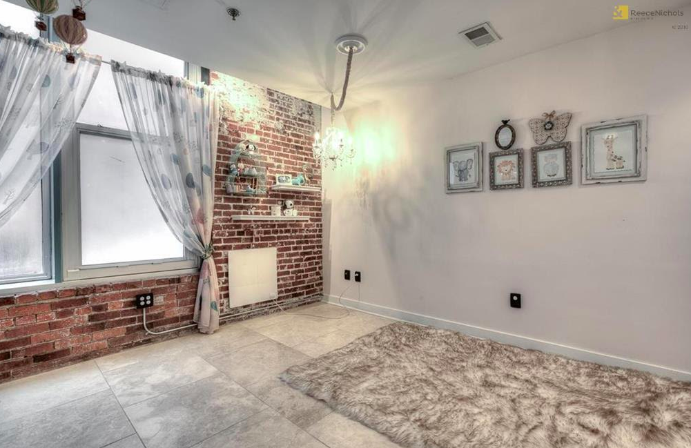 125 West 18th Street - Photo 3 of 20