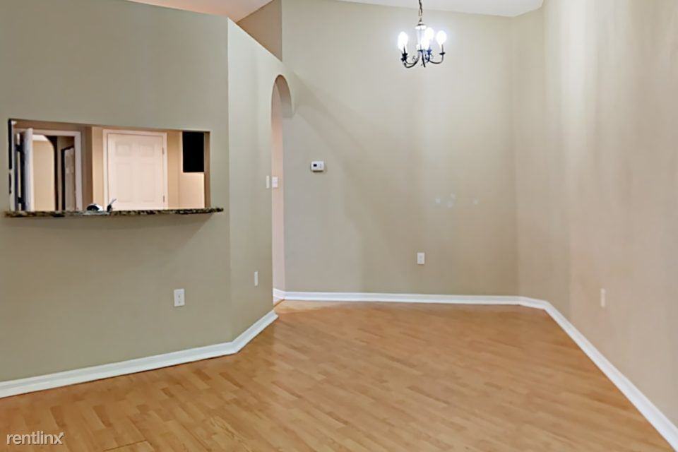 1704 Brandon Trace Ave - Photo 3 of 18