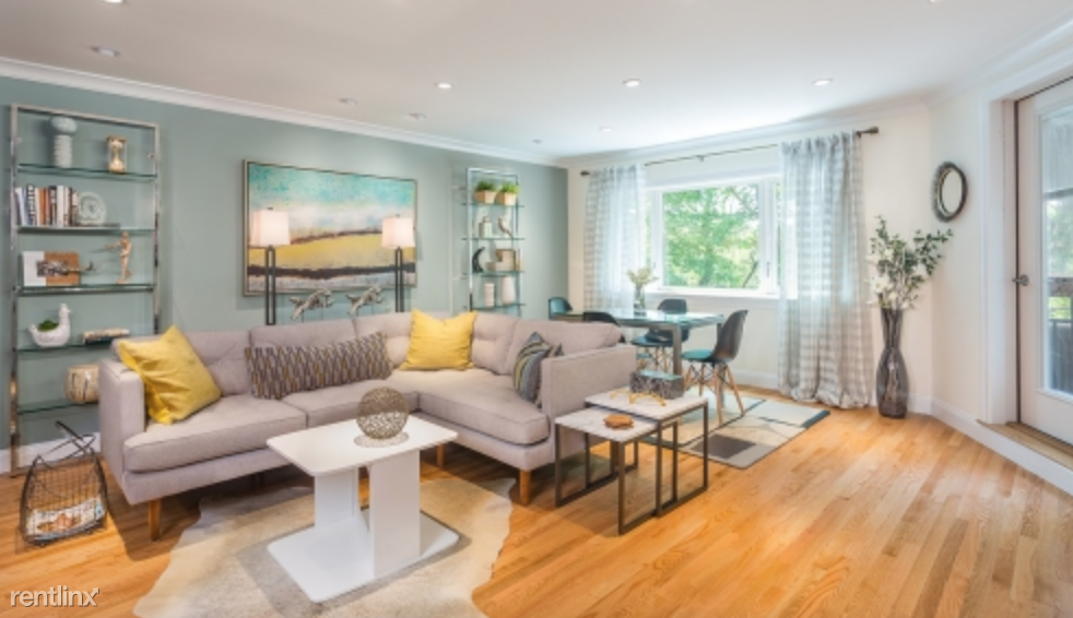 1441 Beacon St - Photo 2 of 5