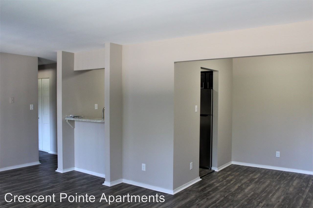 601 Crescent Drive - Photo 3 of 12