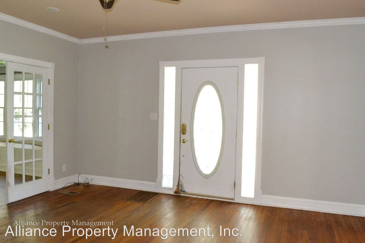 212 Stockdale St - Photo 3 of 23