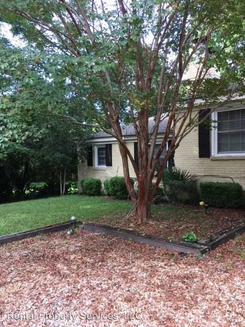 2123 Woodley Rd - Photo 3 of 17