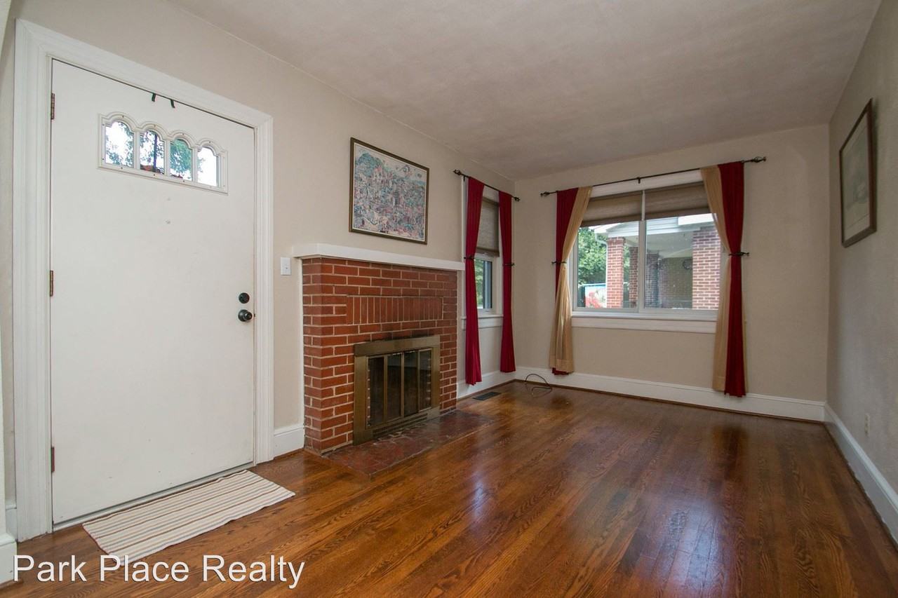 2518 Weaver Rd SW - Photo 3 of 24