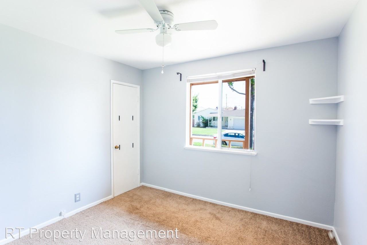 1905 W Kenoak Dr - Photo 3 of 41