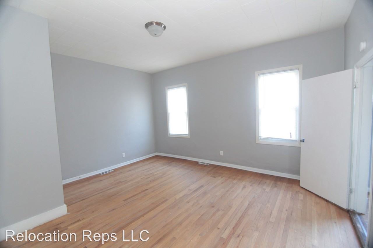 816 Taylor St - Photo 3 of 22