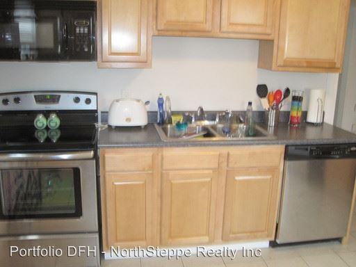2567 Indianola Ave - Photo 2 of 11