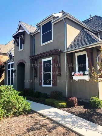 1040 Matthews Run Way - Photo 2 of 20