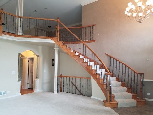 715 Stone Canyon Cir - Photo 2 of 39