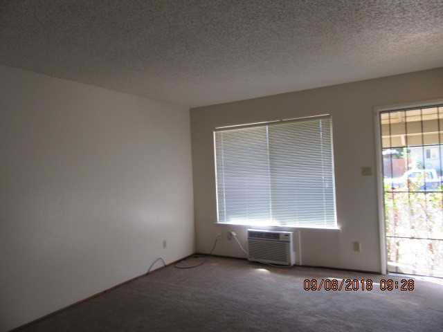 10423/25 BUENA PLAZA CIRCLE - Photo 3 of 19