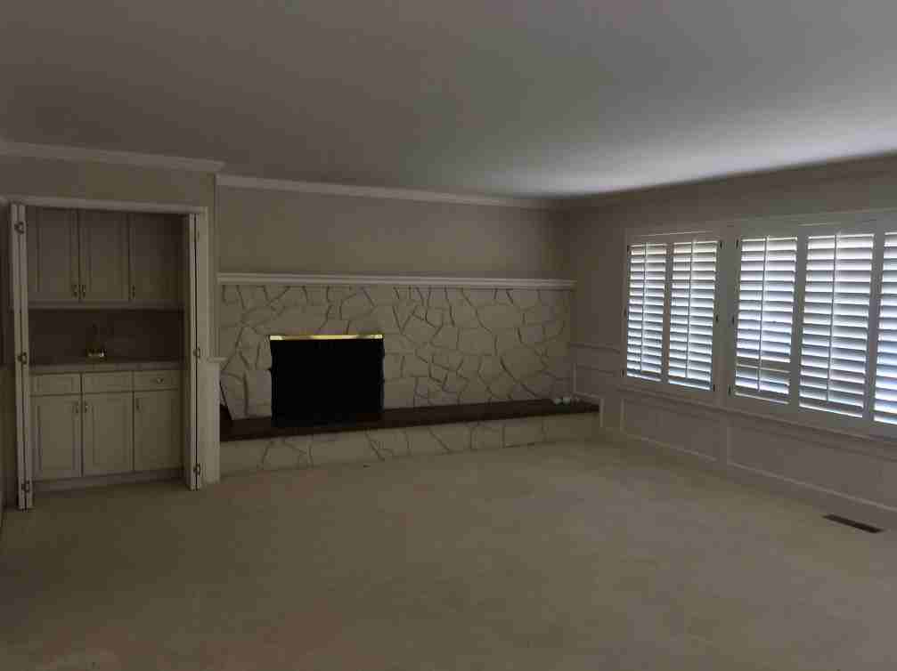 7084 Valley Greens Cir - Photo 3 of 19