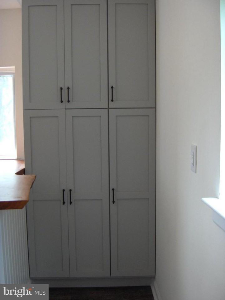 1417 Trappe Rd - Photo 2 of 25