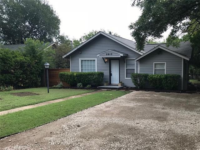 8910 San Leandro Dr - Photo 2 of 26