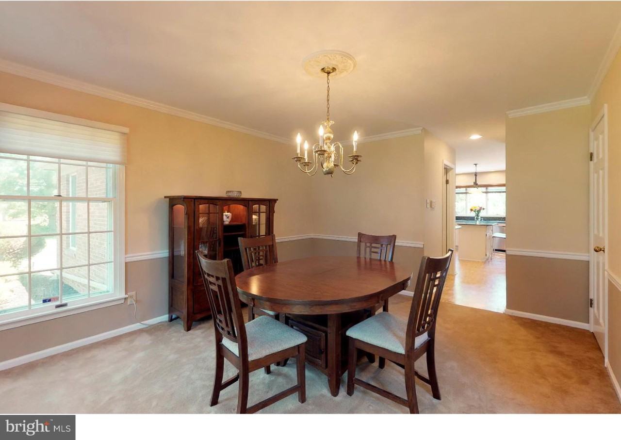 2 Eastern Dr - Photo 3 of 24