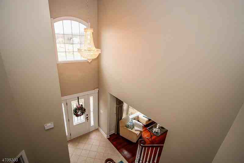 221 Everitts Rd - Photo 3 of 22