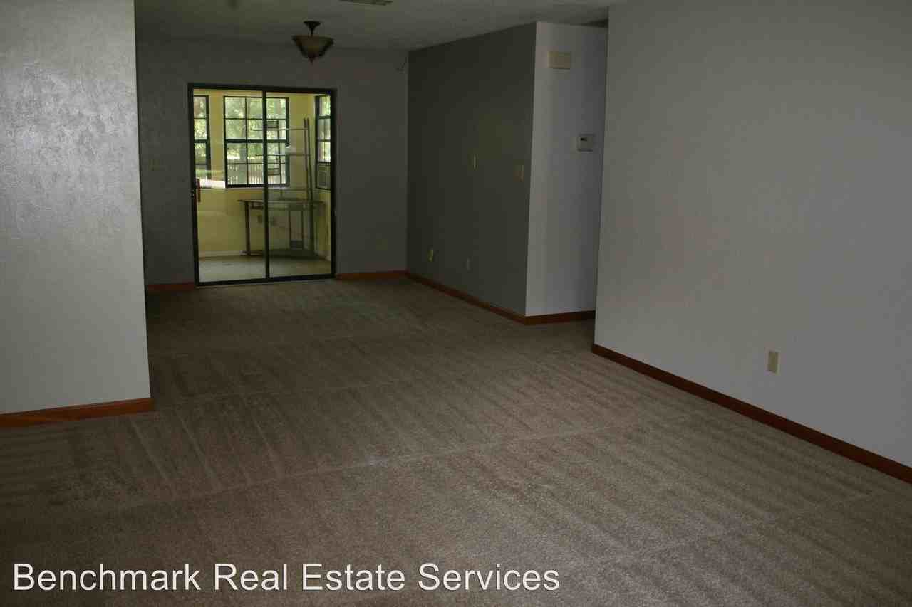 2724 Parsons Rest - Photo 3 of 10