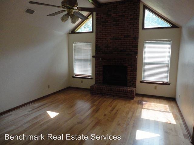 2720 Parsons Rest - Photo 3 of 12