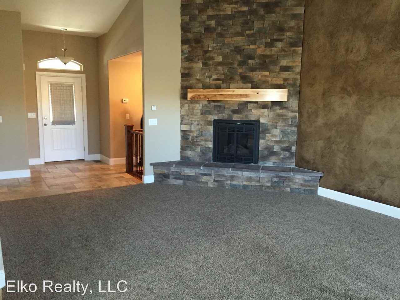 3706 Valley Ridge Avenue - Photo 2 of 15