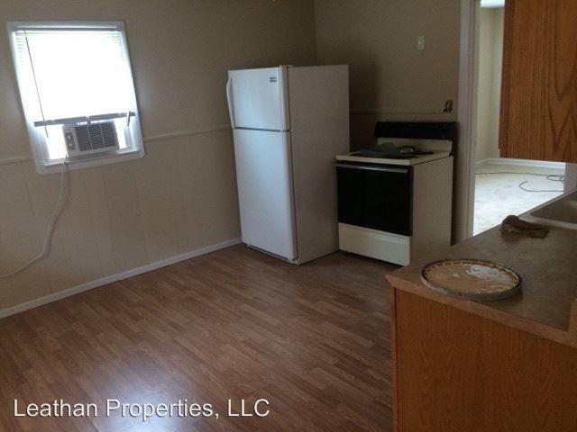 800 VINE ST - Photo 2 of 4