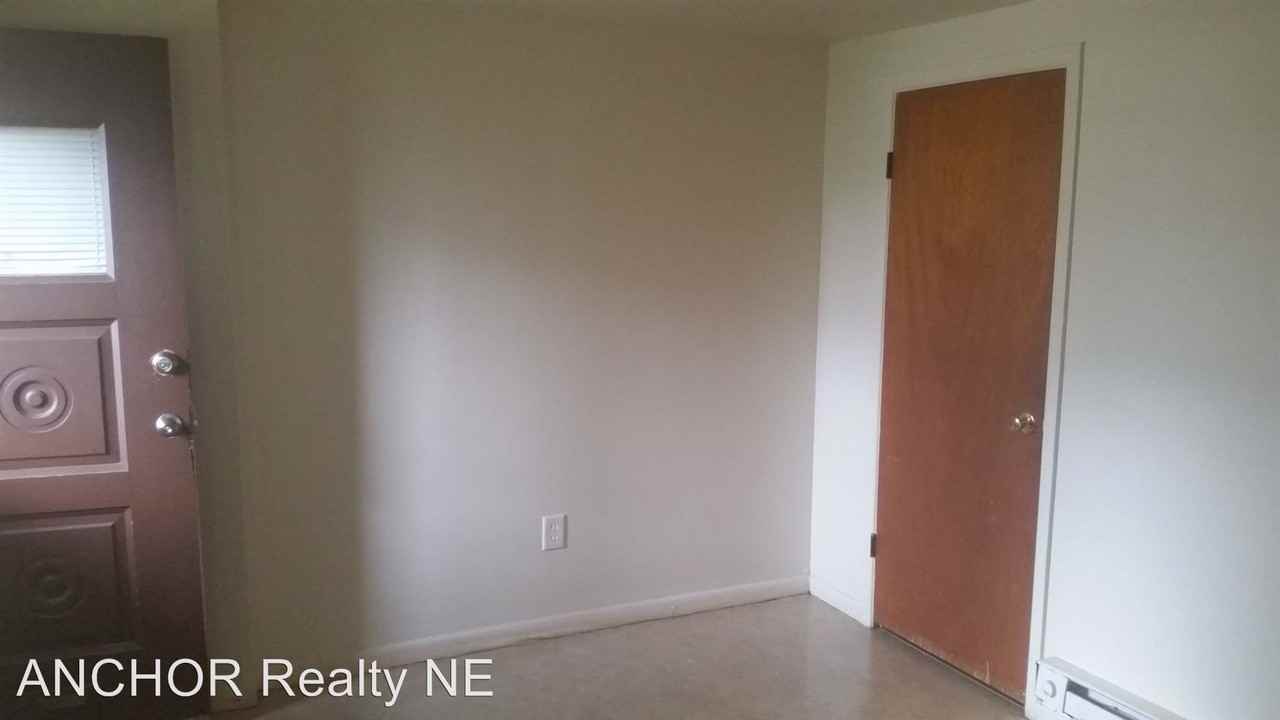 6128 Bingham St. - Photo 2 of 6