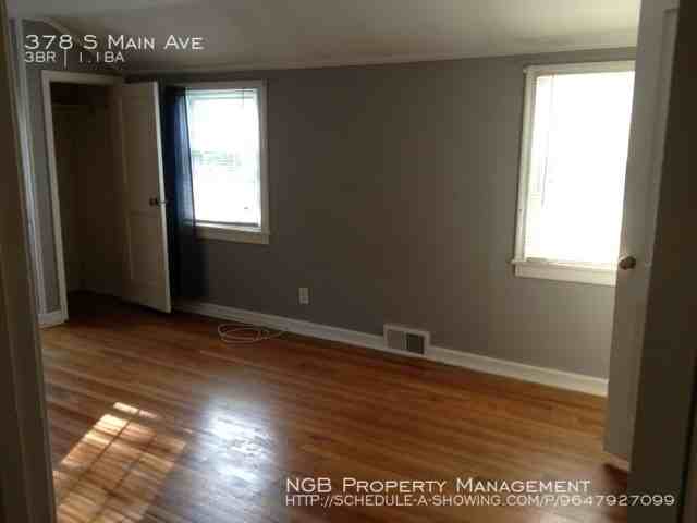 378 S Main Ave - Photo 3 of 8