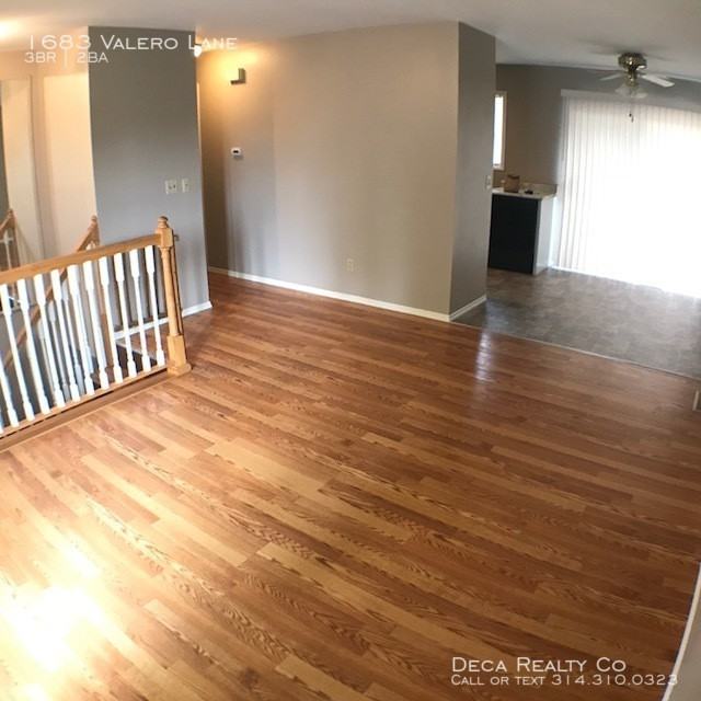 1683 Valero Ln - Photo 3 of 18