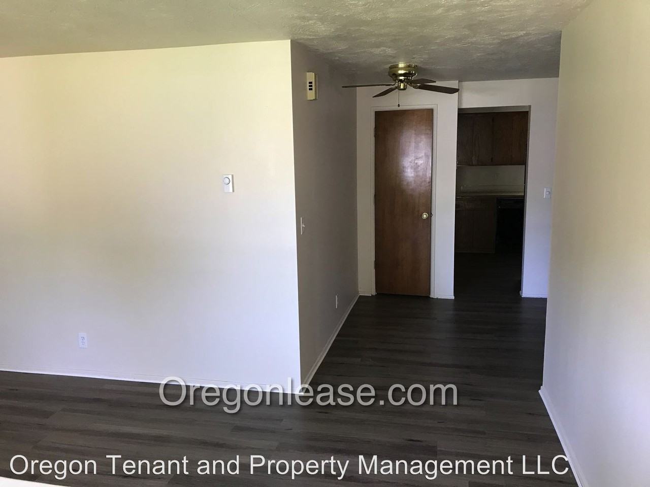 868 68th St - Photo 3 of 16