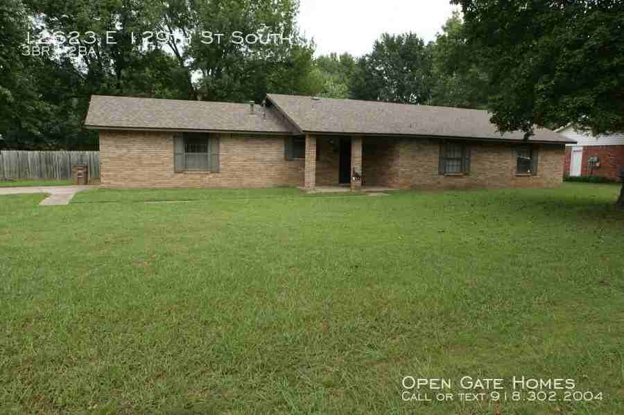 12623 East 129th St S - Photo 2 of 25