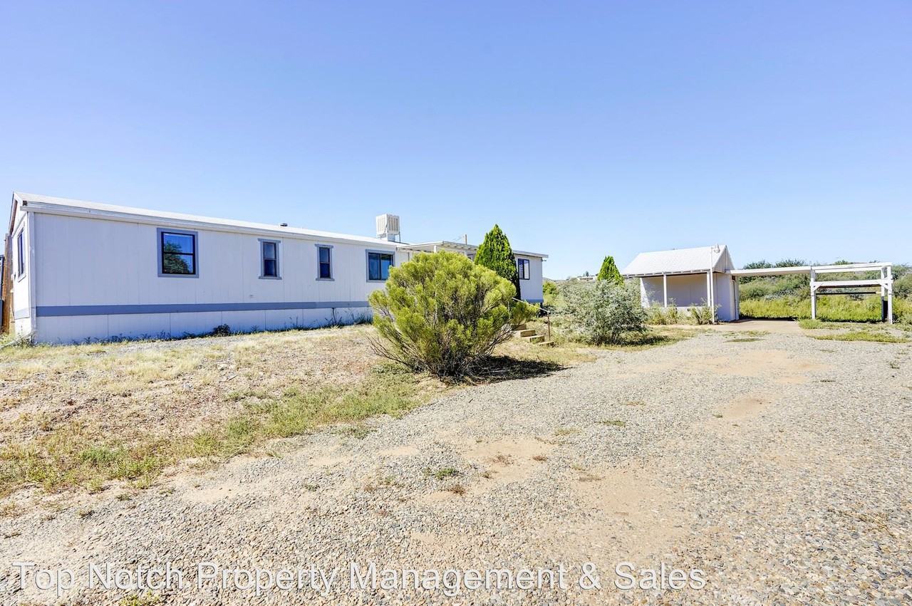 16776 S Fremont Ct - Photo 2 of 29