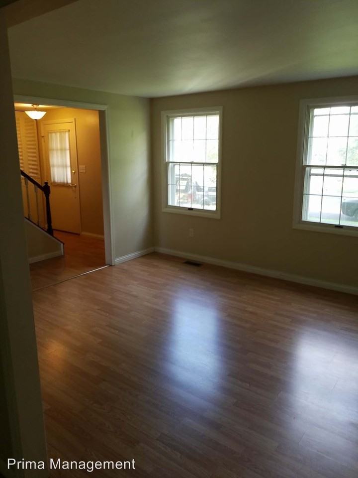 4130 Beech Tree Ct - Photo 3 of 28