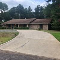 908 Bergstrom Pl - Photo 2 of 12