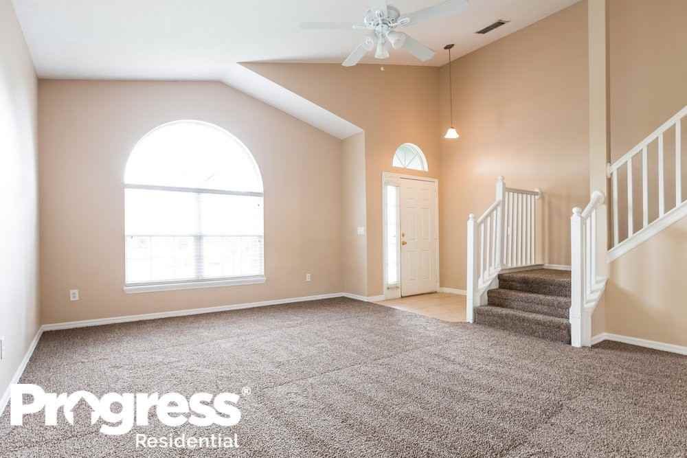 10837 Leader Ln - Photo 3 of 17