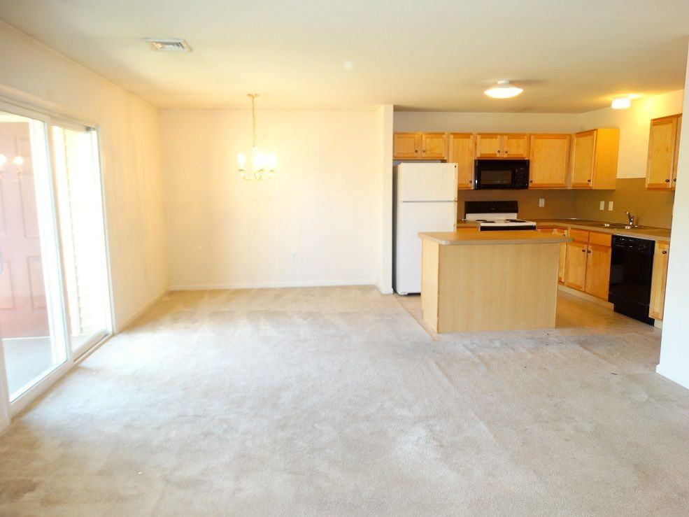 1266 Hammon Ave - Photo 3 of 11