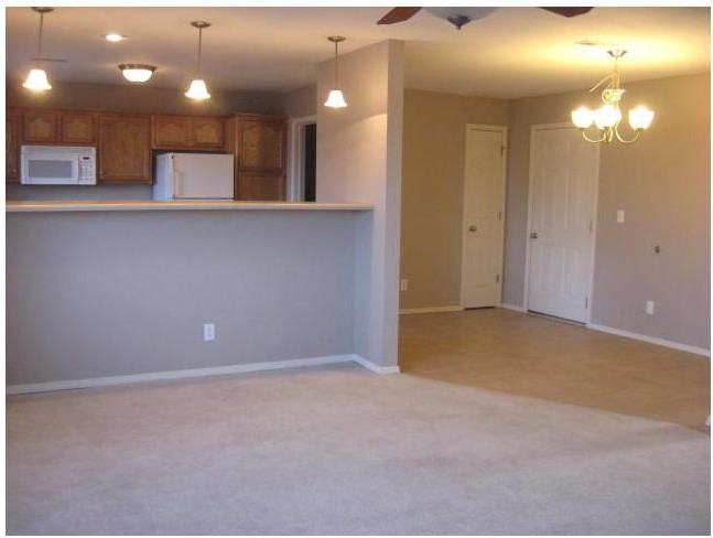 152 Hickory Ridge Dr - Photo 3 of 10