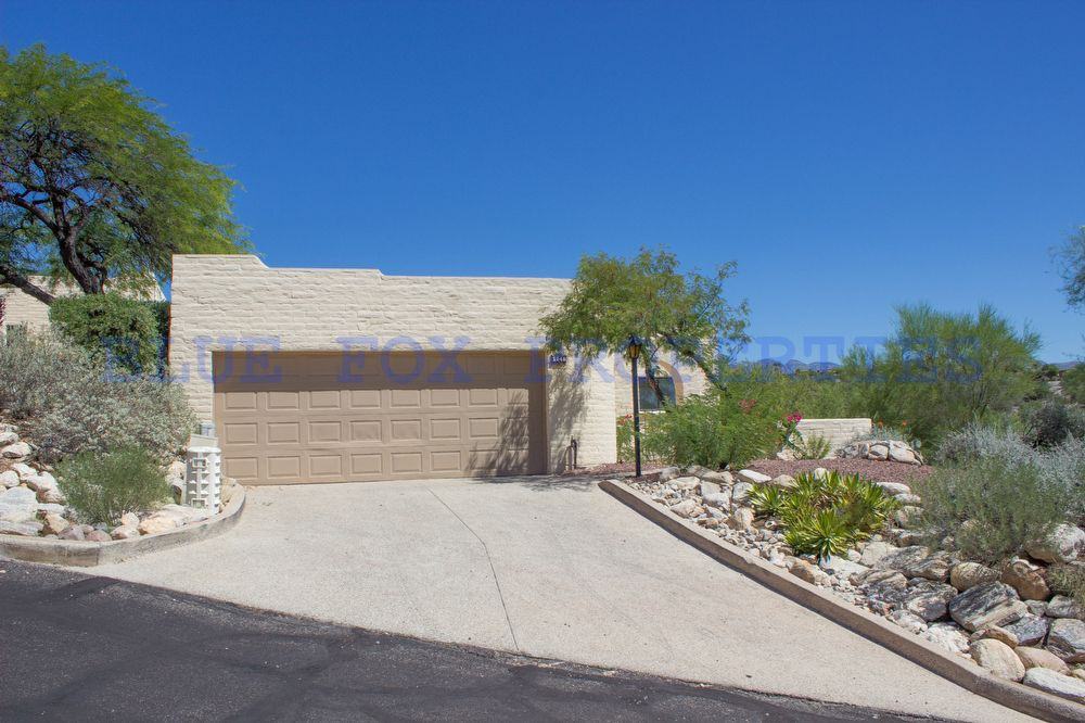 5040 N Camino de la Cumbre - Photo 2 of 20