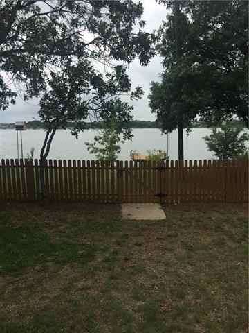 149 Lakeshore Dr - Photo 2 of 10