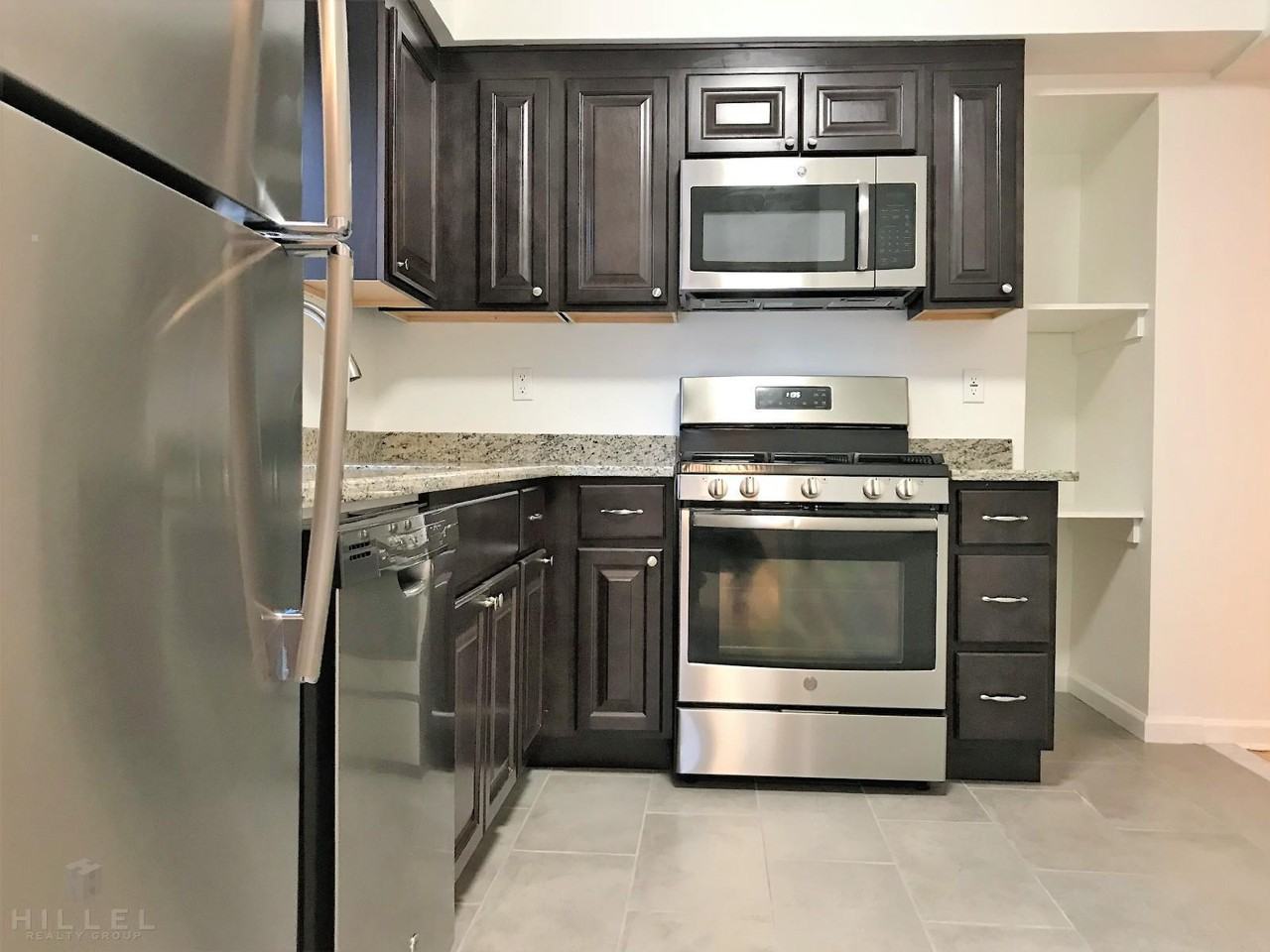 34-15 Parsons Blvd #4M