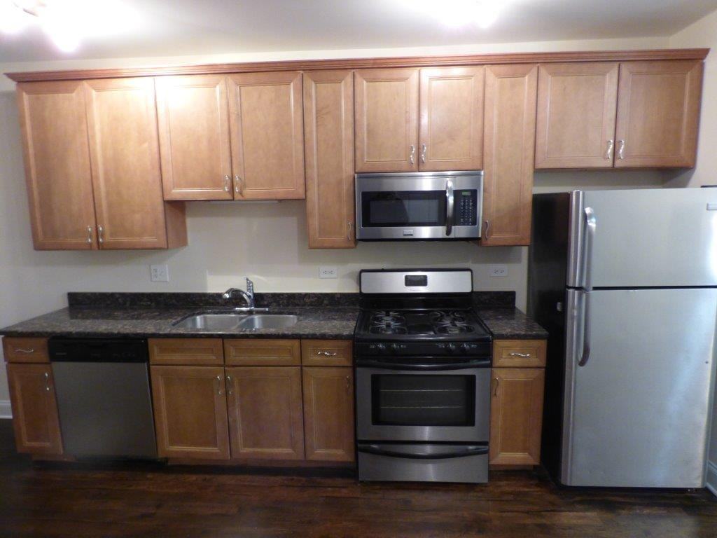 4554 West George Street - Photo 2 of 10