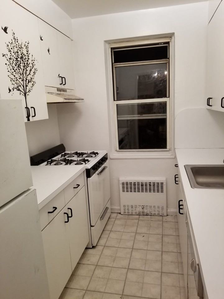 63rd Drive - Photo 3 of 10