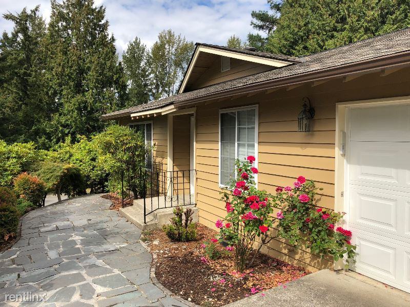 220 Mt Si Pl NW - Photo 2 of 21