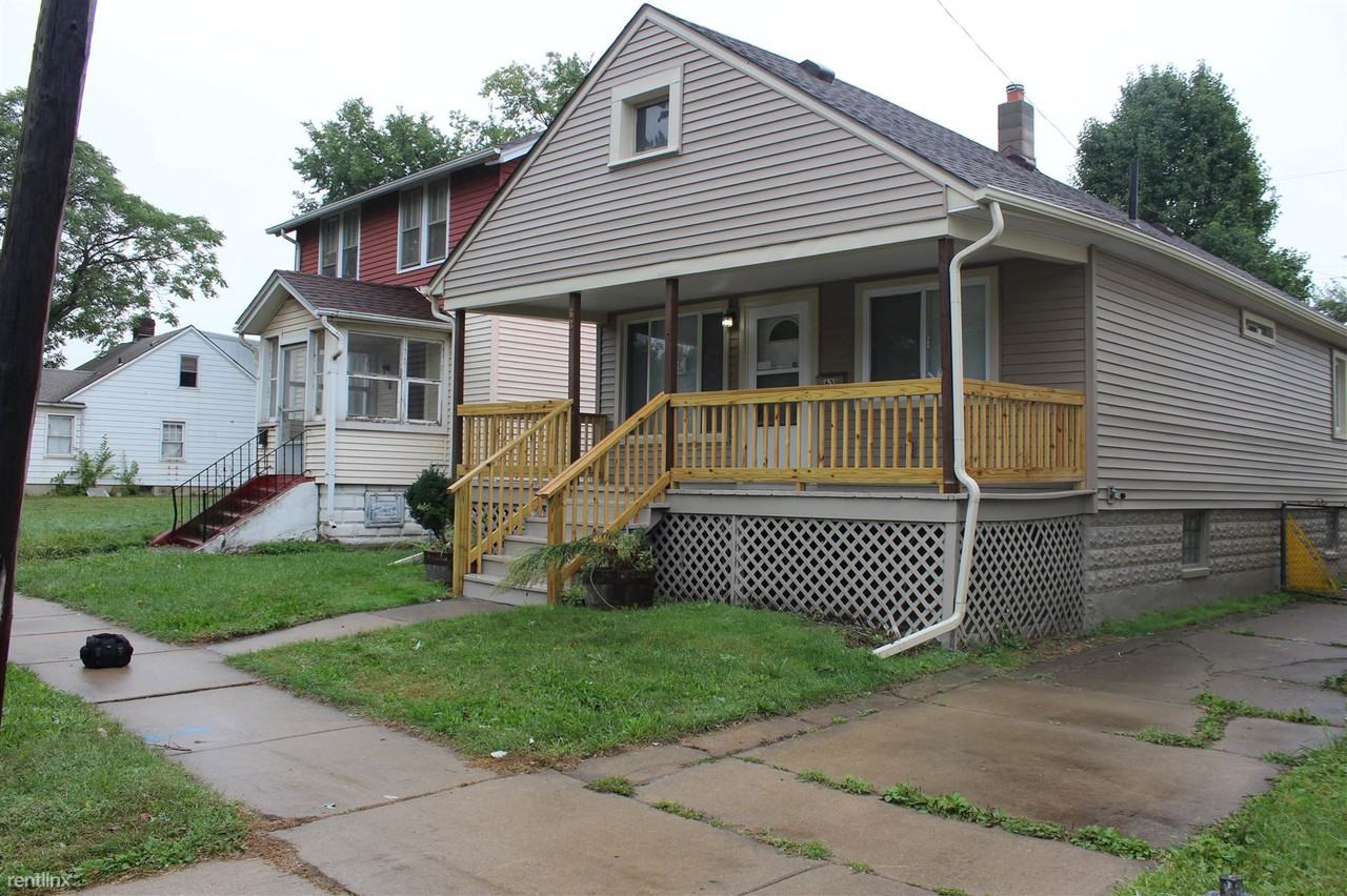 63 W Westfield St - Photo 2 of 20