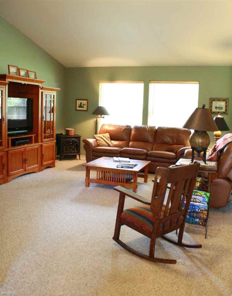 9549 US-2 - Photo 3 of 29