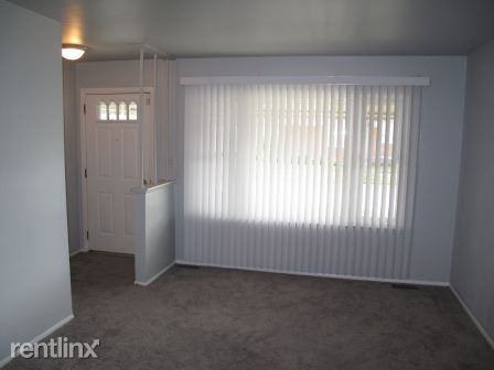 14371 Trenton Rd - Photo 3 of 19