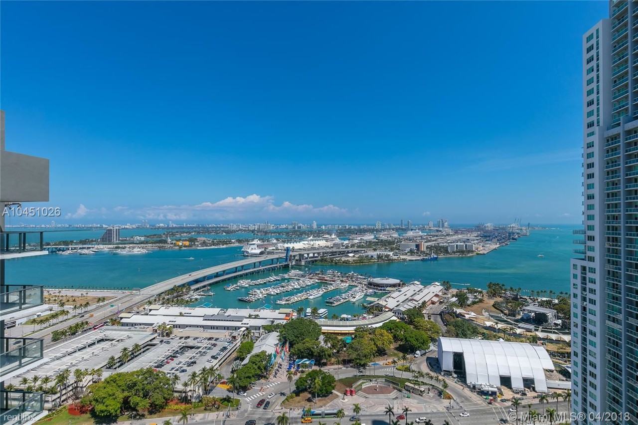 340 Biscayne Blvd - Photo 3 of 38